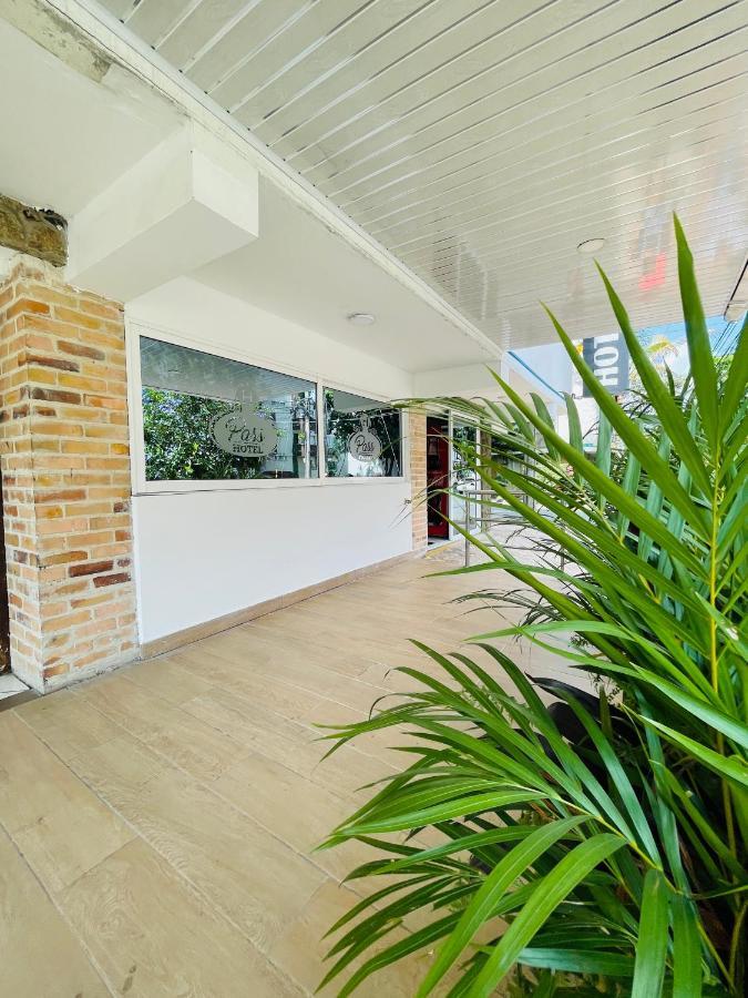 Pass, Laureles Hotel Medellin